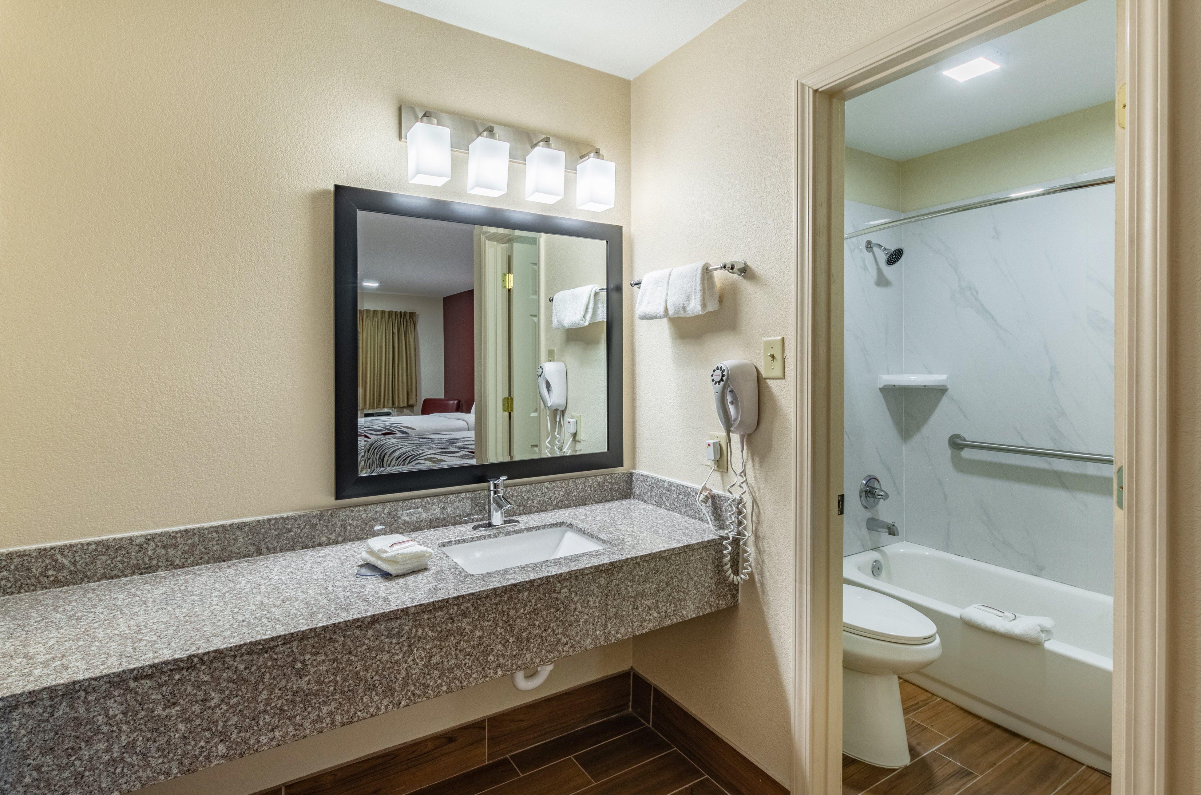 Red Roof Inn Buffalo, Tx Ngoại thất bức ảnh