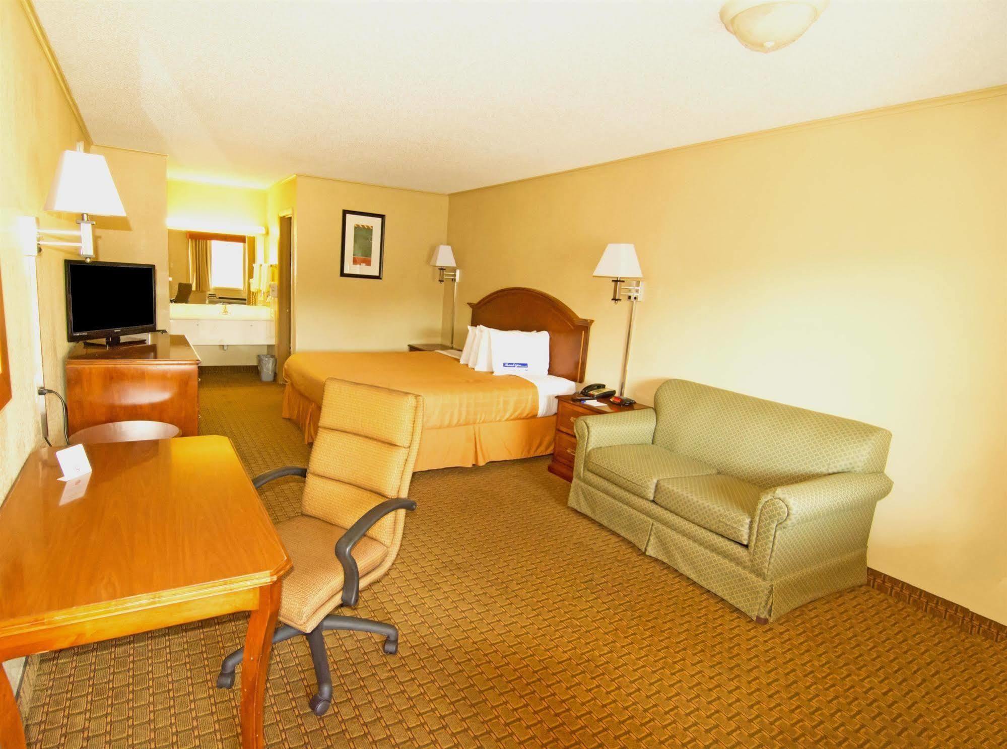 Red Roof Inn Buffalo, Tx Ngoại thất bức ảnh